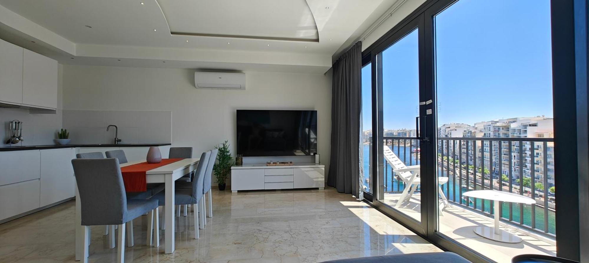 Apartamento Luxury Sea Front At Spinola Bay St Julians San Julián Exterior foto